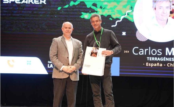 Seminario internacional en UFRO: AgriFood Summit Araucanía conectó la salud del suelo con la salud humana